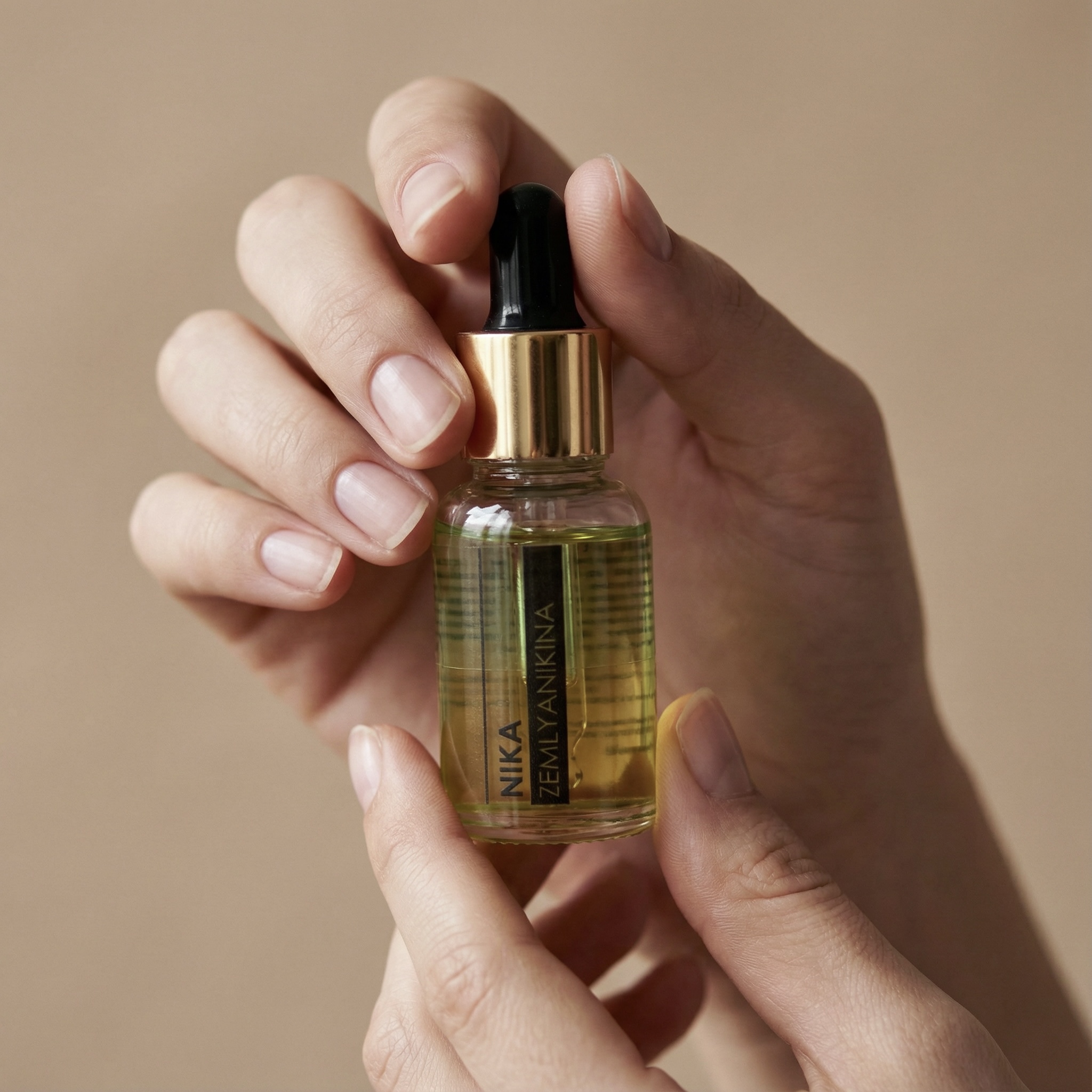 Регенеруюча олія-сироватка для шкіри Nika Zemlyanikina (жовто-зелена), 25 мл