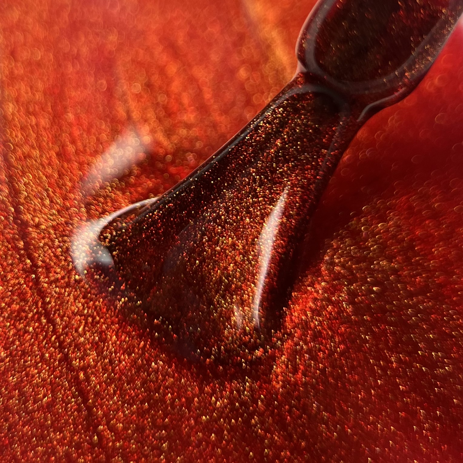 Гель-лак Cat eye 04 (Chervonyy apel`syn) Nika Zemlyanikina, 10 мл