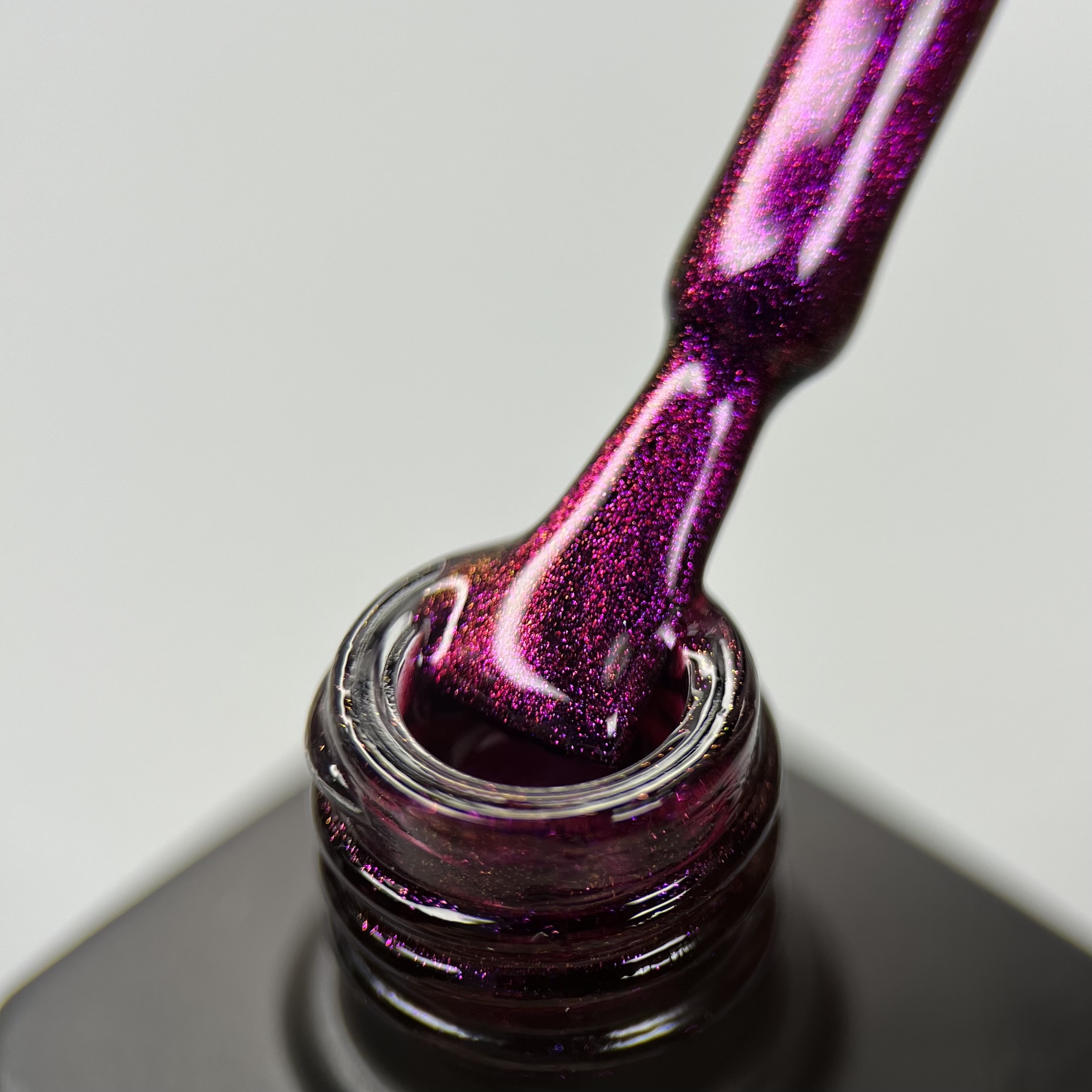 Гель-лак Premium Gel Polish Nika Zemlyanikina Cat eye 15, 10 мл