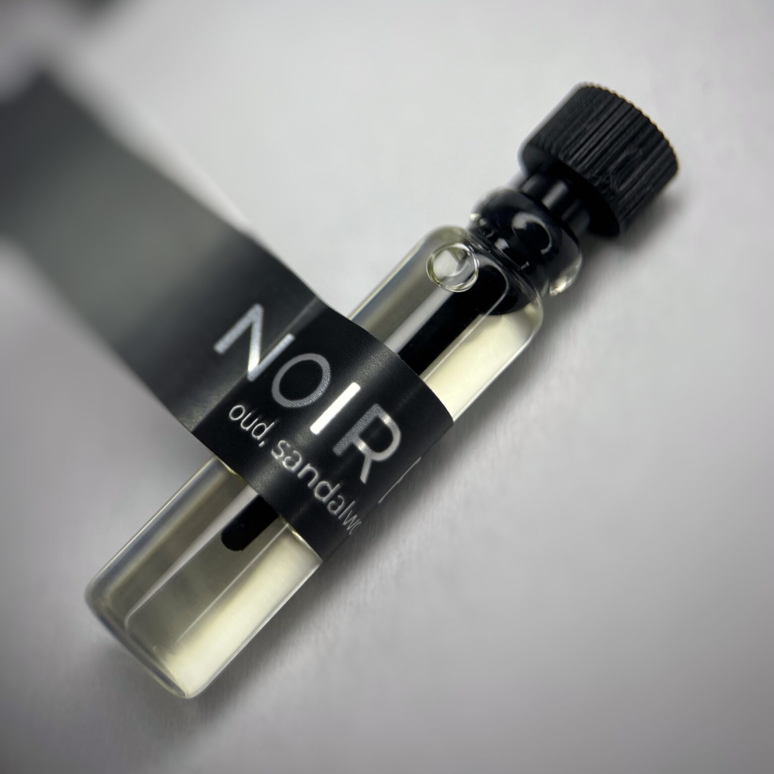 Тестер Парфуму для авто Oud/Sandalwood/Cardamom Noir Etoile, 1 мл