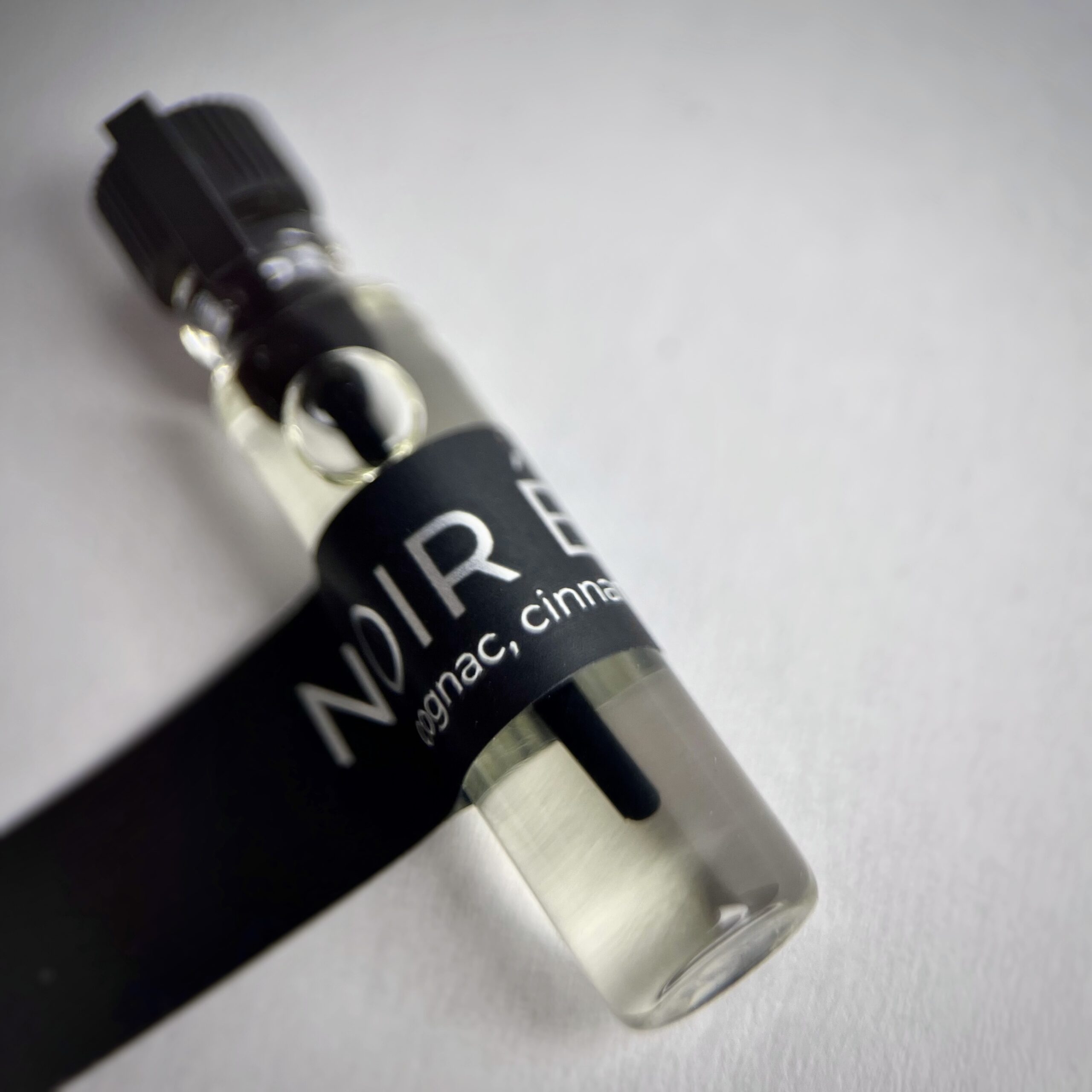 Тестер Парфуму для авто Cognac/Cinnamon/Praline Noir Etoile, 1 мл