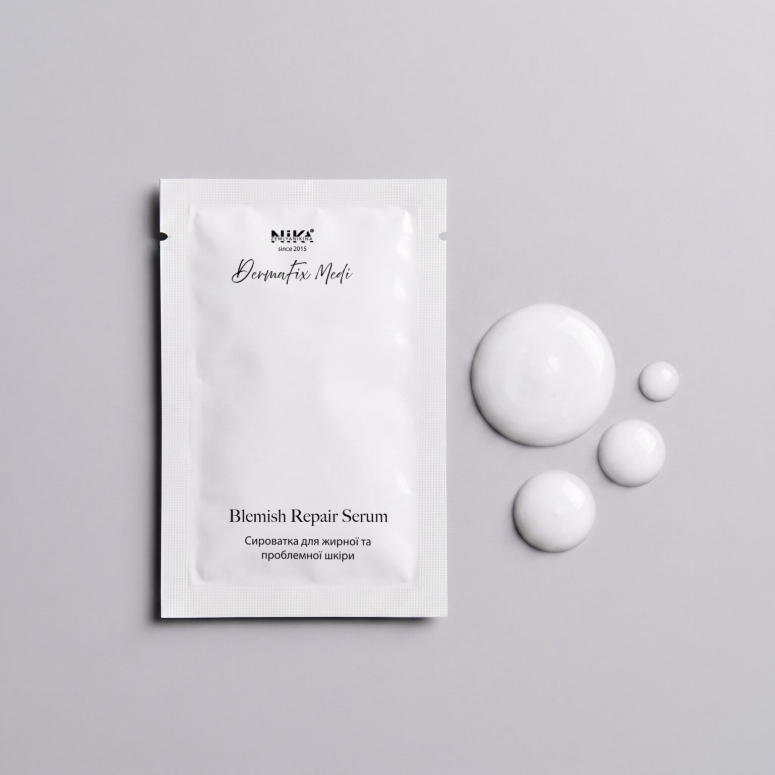 Travel sachet Сироватка для жирної та комбінованої шкіри Blemish Repair Serum DermaFix Medi, 5 мл ПРОБНИК